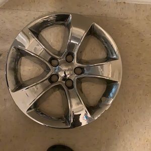 Dodge rim cover